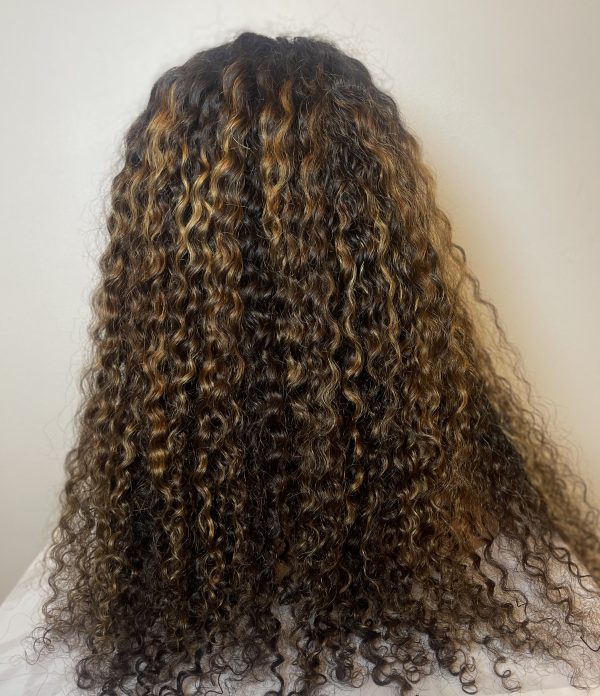 U/V-Part Wig - Image 2